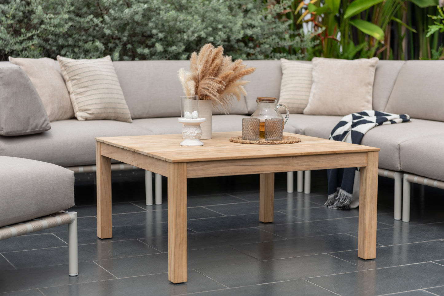 Horizon Teak Table
