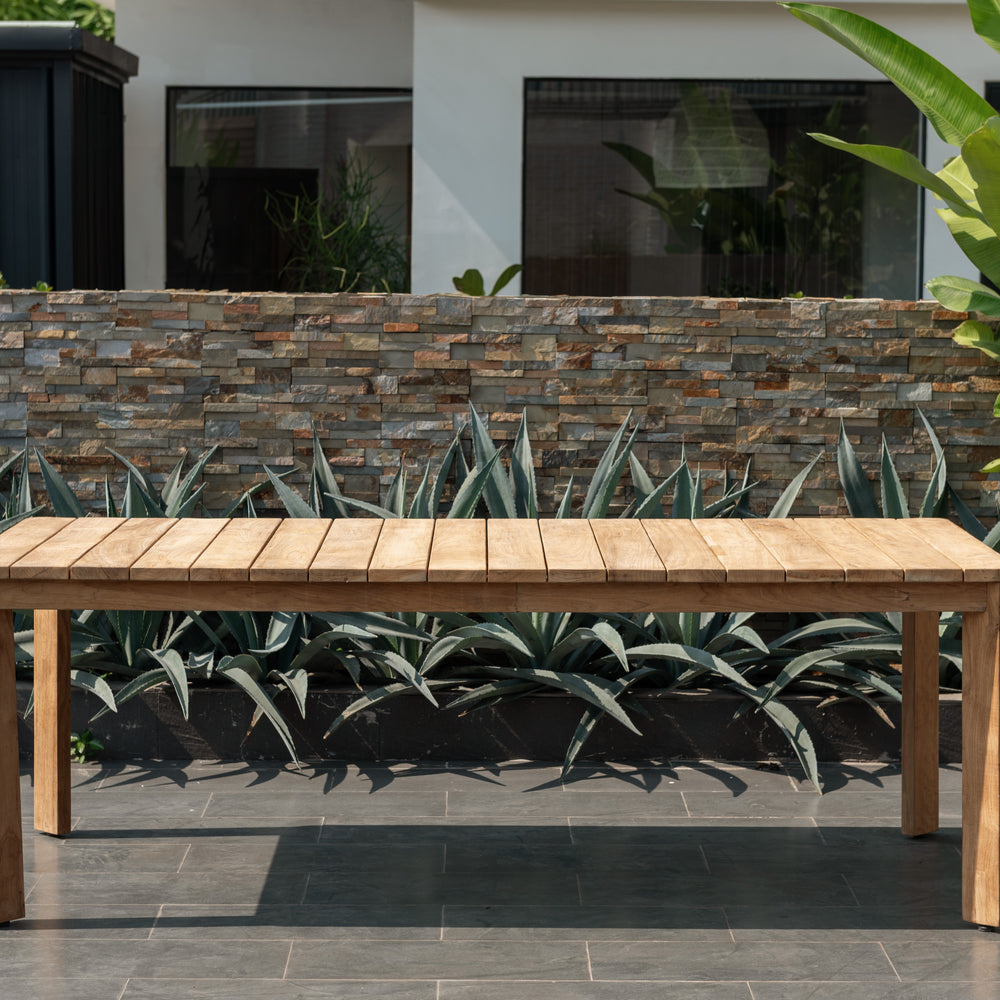 
                      
                        Meru Dining Table
                      
                    